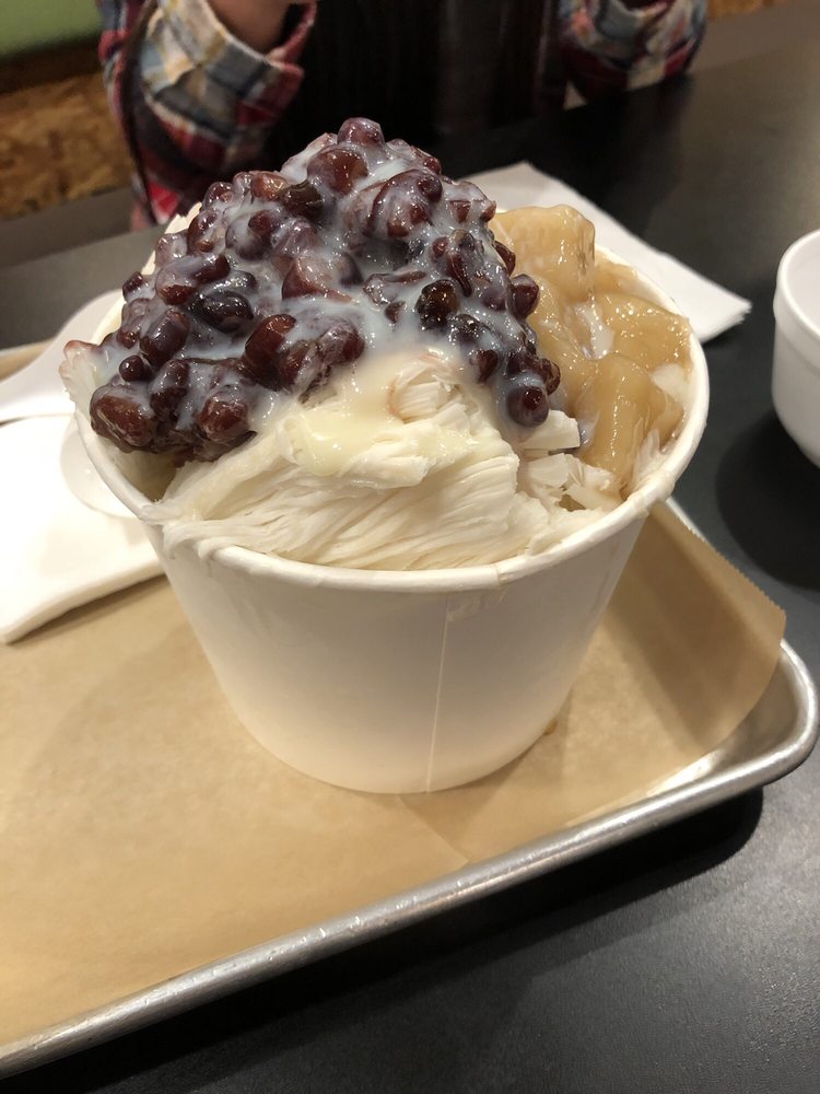 Milk shaved snow with red bean and condensed milk